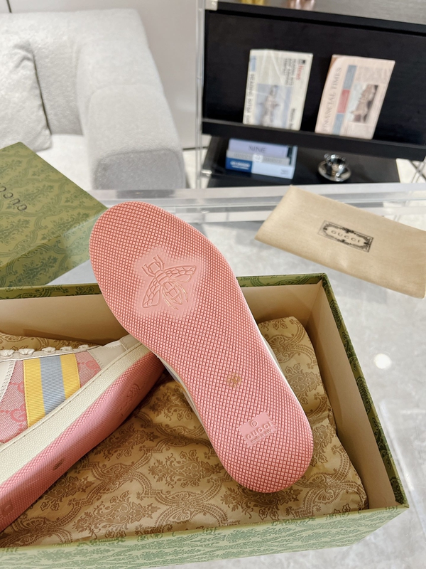 グッチ靴全体デザイン